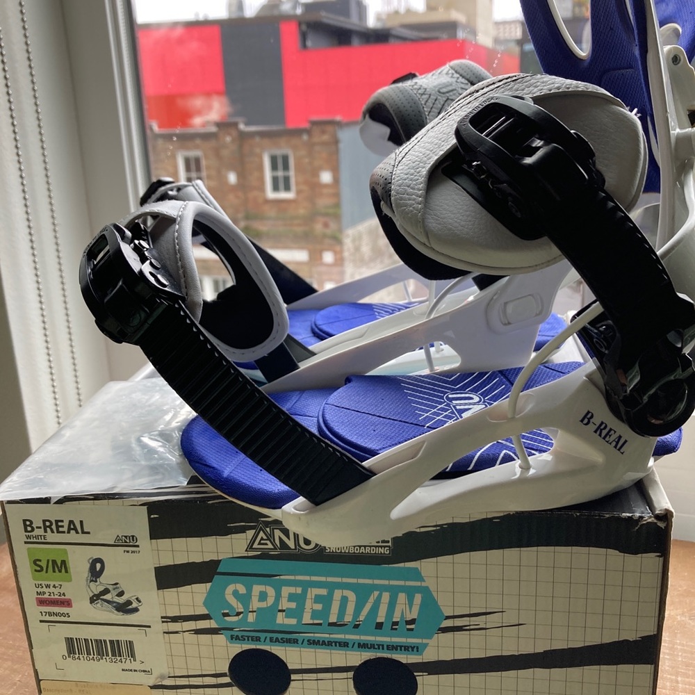 GNU B-Real Womens S/M 4-7 white/purple/black